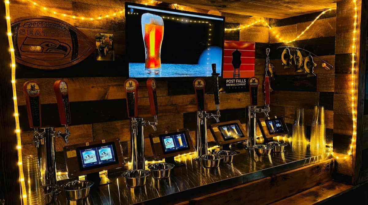 Pours from Copper Taps